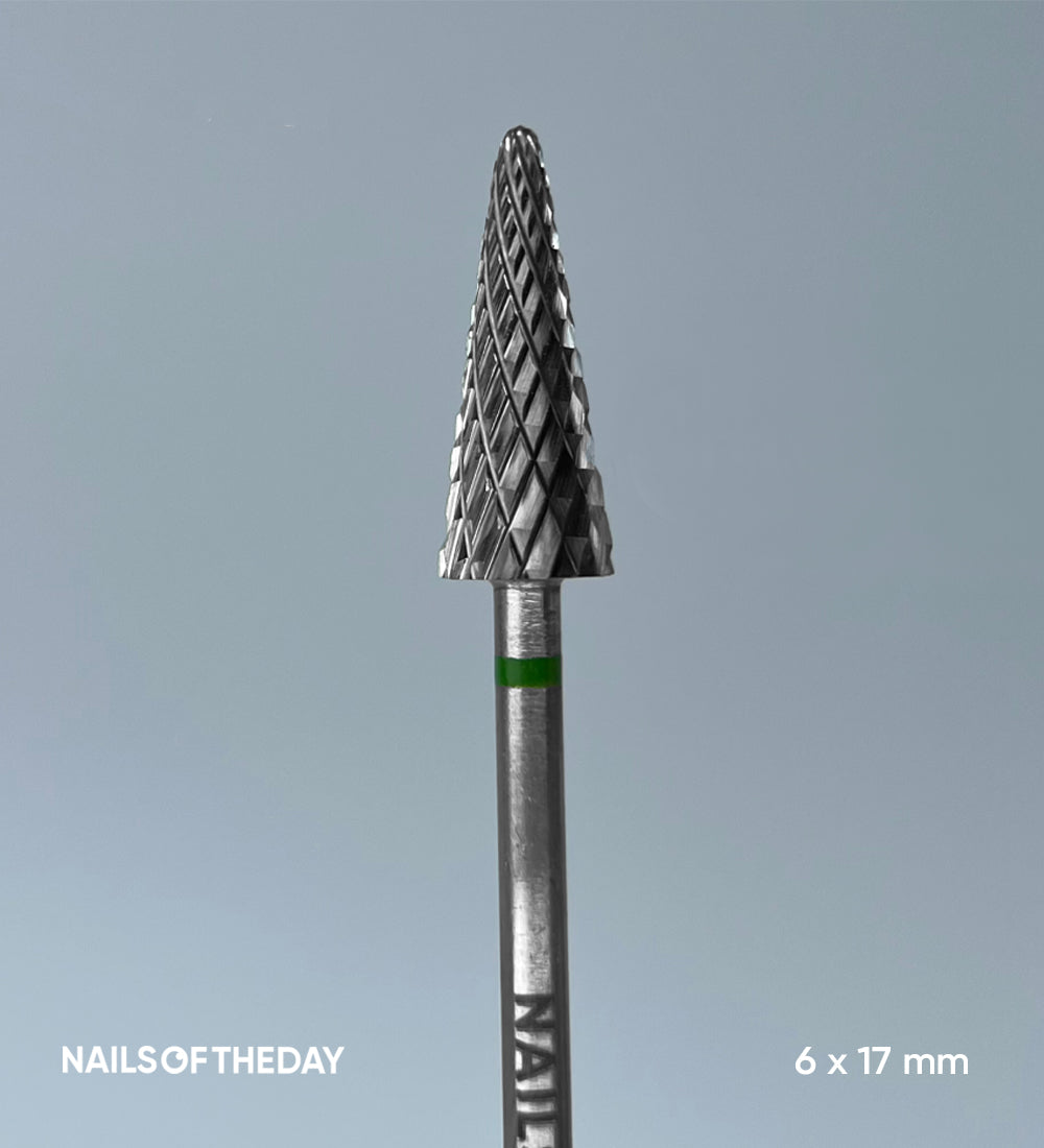 Fresa de cono Nailsoftheday: Fresa de cono verde de carburo de marca, 6*17 mm.
