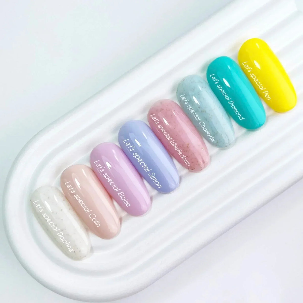 NAILSOFTHEDAY Let’s special Charlotte — esmalte semipermanente menta-azul con brillo dorado, 10 ml