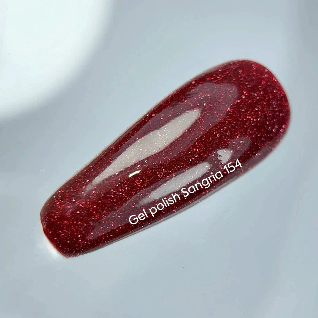 NAILSOFTHENIGHT Sangria gel polish — esmalte semipermanente reflectante de color rojo intenso, 10 ml.