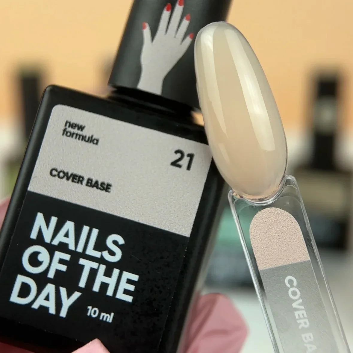 Nailsoftheday Cover base NEW Formula 21 - base camuflaje de color albaricoque delicado, 10 ml