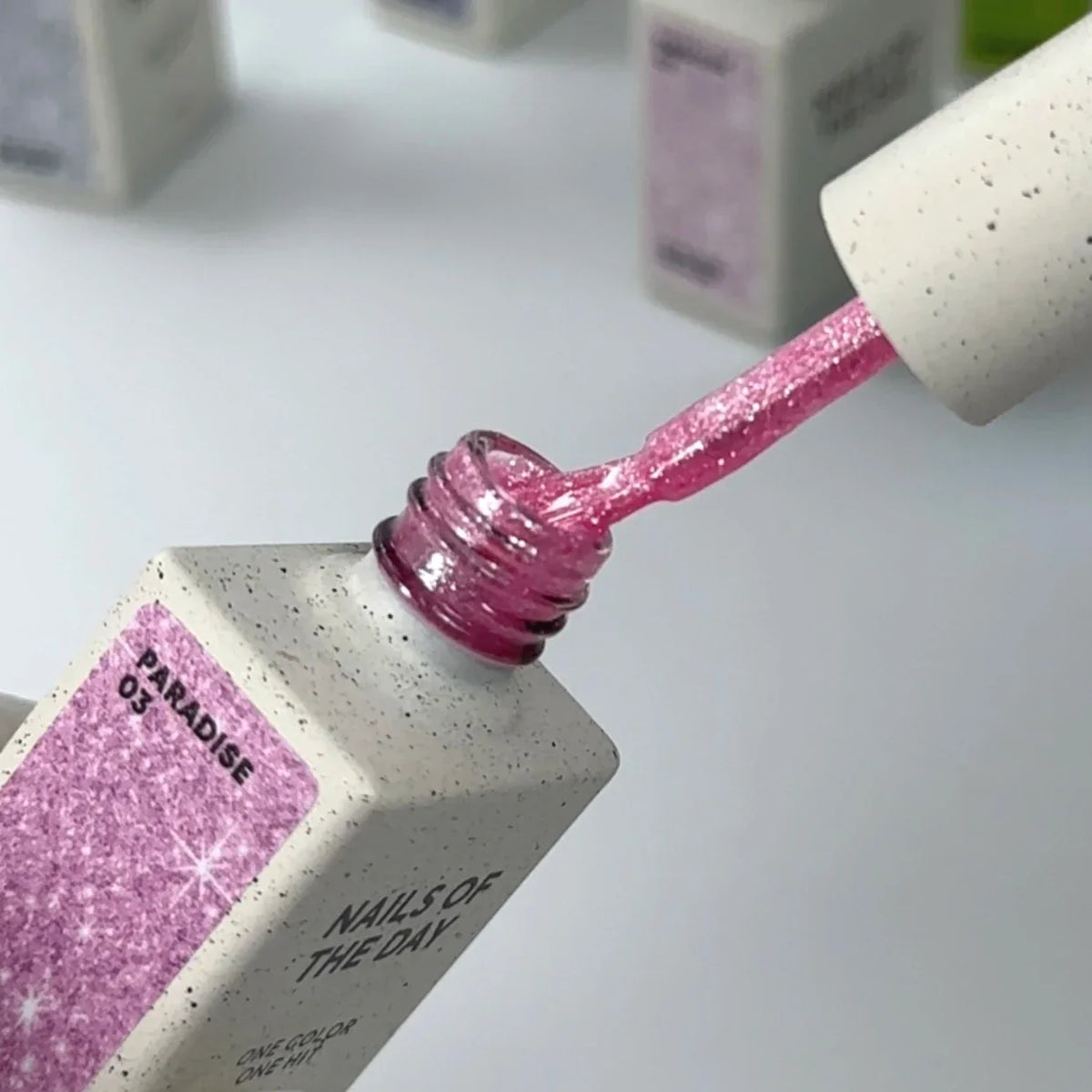 NAILSOFTHEDAY Paradise 03 — esmalte semipermanente rosa intenso que cubre la uña con una sola capa, 10 ml