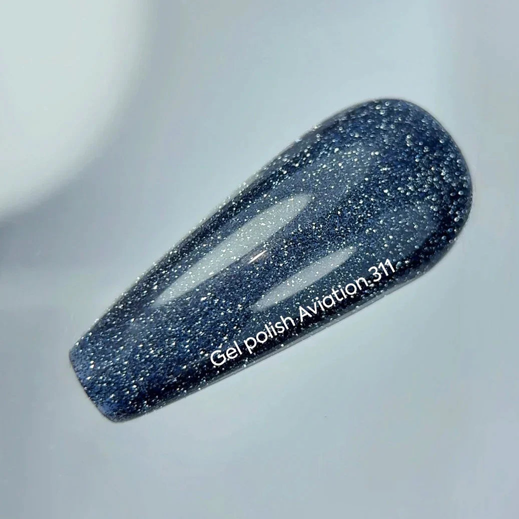 NAILSOFTHEDAY Gel Polish Aviation — esmalte semipermanente azul-gris reflectante, 10 ml