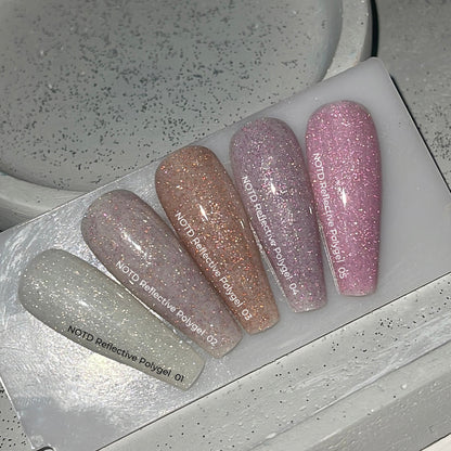 NAILSOFTHENIGHT Reflective Polygel 01 — Polygel reflectante líquido lechoso de nueva fórmula para uñas, 15 ml