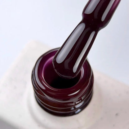 NAILSOFTHEDAY Gel Polish Vitrage 03 — esmalte en gel efecto vitral color vino, 10 ml