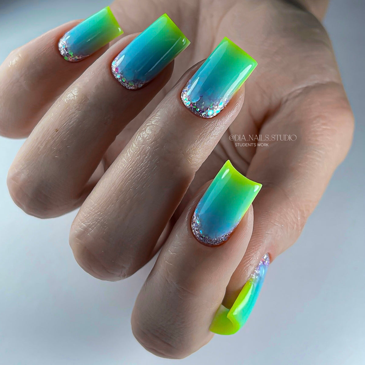 NAILSOFTHEDAY Bottle gel 05 – gel súper fuerte (azul cielo), 10 ml