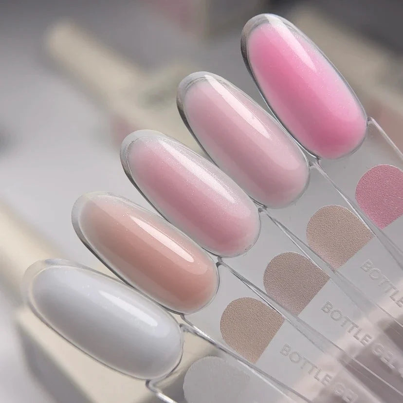 NAILSOFTHEDAY Bottle Gel 46 Shimmer — gel ultrarresistente rosa lechoso con shimmer plateado para reforzar las uñas, 10 ml