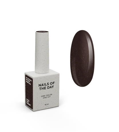 NAILSOFTHEDAY Let’s Special Matterhorn — esmalte semipermanente en un tono marrón chocolate con pan de oro, que cubre perfectamente en una sola capa, 10 ml.