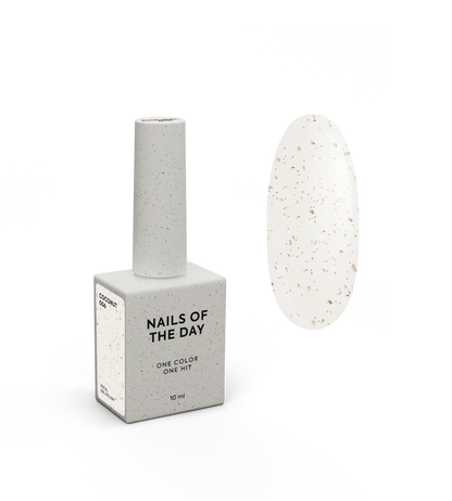 NAILSOFTHEDAY Gel Polish Coconut — esmalte semipermanente blanco lechoso con pan de oro, cubre en una sola capa, 10 ml.
