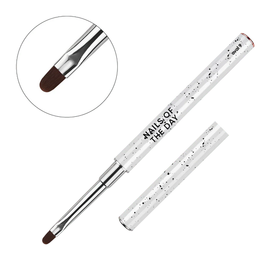 NAILSOFTHEDAY Professional Brush Oval — pincel profesional metálico con tapa, diseñado para la aplicación de gel, forma ovalada plana, 9 mm.
