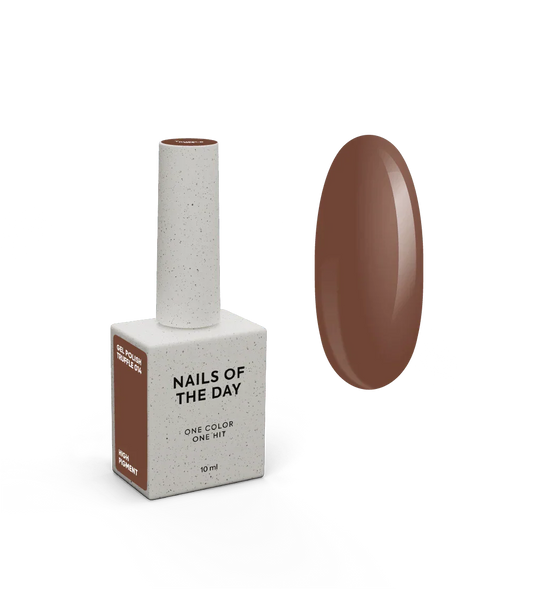 NAILSOFTHEDAY Let’s Special Truffle — esmalte semipermanente en un tono caramelo oscuro, que cubre perfectamente en una sola capa, 10 ml.