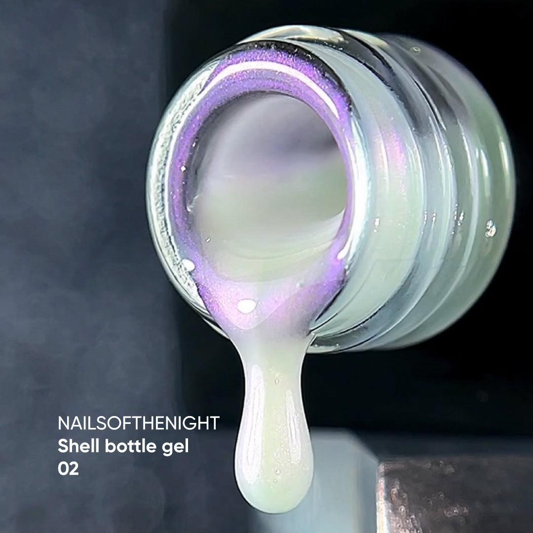 NAILSOFTHENIGHT Shell bottle gel 02 — gel líquido ultrafuerte con función autonivelante y efecto perla para uñas, 10 ml