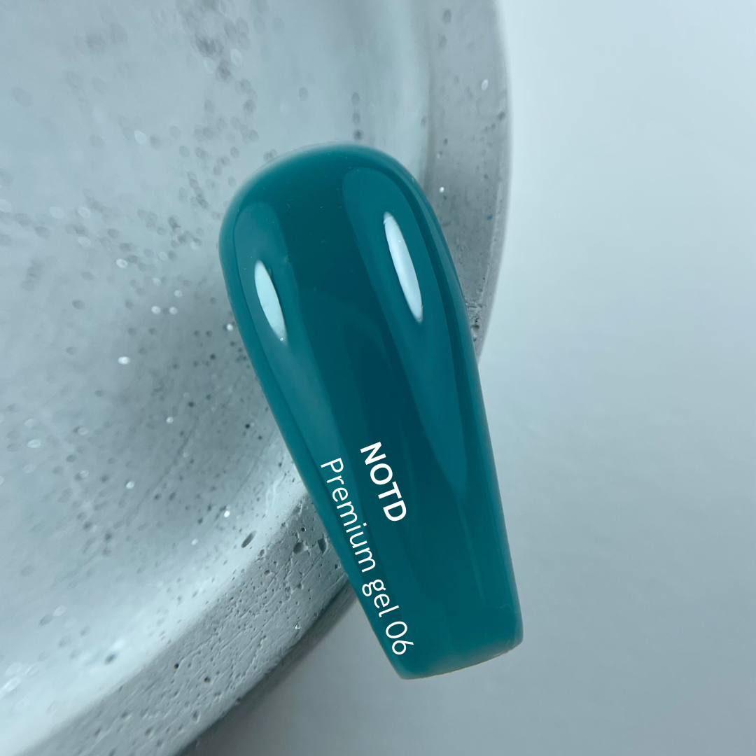 NAILSOFTHEDAY Premium gel 06 — gel de construcción turquesa, 30 ml