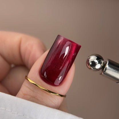 BIBLIOTEKA Esmalte Cat Eye Magnet Red — Rojo, 10 ml